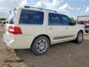 ✅ 2008 Lincoln Navigator • VIN: 5LMFU27508LJ04258 • Лот: 82394045. Опубликован ранее на Copart с пробегом 168 341 миль. Бесплатный доступ к архиву аукционных продаж из США и подробный отчёт об истории автомобиля на DreamBid. Изображение 3.