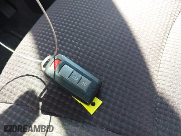 ✅ 2014 Mitsubishi Mirage ES • VIN: ML32A4HJ6EH022025 • Лот: 43179808. Опубликован ранее на IAAI с пробегом 107 283 миль. Бесплатный доступ к архиву аукционных продаж из США и подробный отчёт об истории автомобиля на DreamBid. Изображение 11.