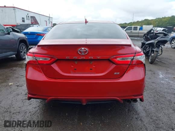 2020 Toyota Camry SE с VIN 4T1G11AK6LU360206, выставлен на аукционе IAAI как лот 43180776 с пробегом 123 421 миль миль и . История ставок и продаж доступна на DreamBid. Изображение 16.