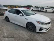 ✅ 2020 Kia Optima LX • VIN: 5XXGT4L34LG395046 • Lot: 81463235. Wystawiony na Copart z przebiegiem 89 390 mil. Bezpłatny archiwum sprzedaży aukcyjnych z USA i szczegółowy raport historii pojazdu na DreamBid. Zdjęcie 4.