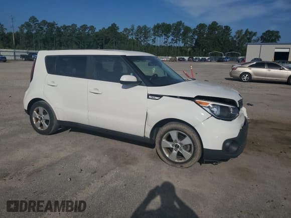 ✅ 2018 Kia Soul • VIN: KNDJN2A26J7598184 • Lot: 69220135. Listed on Copart with 96,715 mi. Free auction sales archive from the USA and detailed vehicle history report at DreamBid. Image 4.