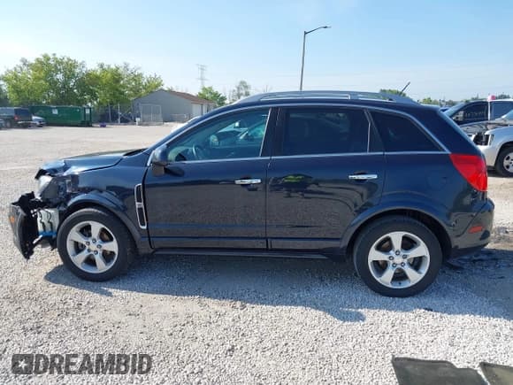✅ 2015 Chevrolet Captiva Sport LT • VIN: 3GNAL3EK6FS526262 • Lot: 42728412. Wystawiony na IAAI z przebiegiem 120 859 mil. Bezpłatny archiwum sprzedaży aukcyjnych z USA i szczegółowy raport historii pojazdu na DreamBid. Zdjęcie 14.