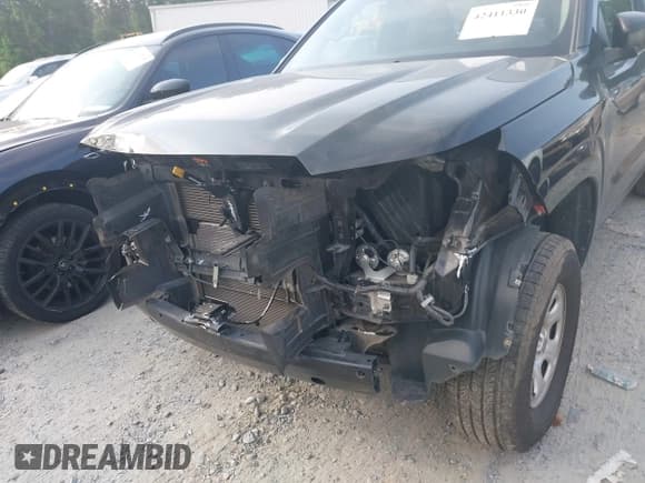 ✅ 2022 Nissan Frontier S • VIN: 1N6ED1CL5NN635485 • Lot: 42411330. Wystawiony na IAAI z przebiegiem 51 151 mil. Bezpłatny archiwum sprzedaży aukcyjnych z USA i szczegółowy raport historii pojazdu na DreamBid. Zdjęcie 6.