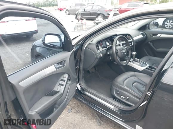 ✅ 2013 Audi A4 Premium • VIN: WAUAFAFLXDN043938 • Lot: 42781730. Listed on IAAI with 86,995 mi. Free auction sales archive from the USA and detailed vehicle history report at DreamBid. Image 5.