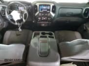 ✅ 2020 Chevrolet Silverado 1500 LT • VIN: 3GCPWCED6LG344099 • Lot: 73780964. Wystawiony na Copart z przebiegiem 63 317 mil. Bezpłatny archiwum sprzedaży aukcyjnych z USA i szczegółowy raport historii pojazdu na DreamBid. Zdjęcie 8.