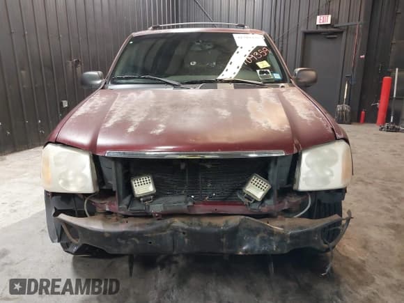 ✅ 2002 GMC Envoy SLT • VIN: 1GKDT13SX22426320 • Lot: 41709359. Listed on IAAI with 104,418 mi. Free auction sales archive from the USA and detailed vehicle history report at DreamBid. Image 6.
