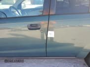 ✅ 2006 Saturn VUE • VIN: 5GZCZ33D06S893690 • Lot: 82201004. Wystawiony na Copart z przebiegiem Nie podano. Bezpłatny archiwum sprzedaży aukcyjnych z USA i szczegółowy raport historii pojazdu na DreamBid. Zdjęcie 12.