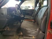 ✅ 2001 Chevrolet Silverado 1500 LS • VIN: 2GCEK19V611328100 • Лот: 81006234. Опубликован ранее на Copart с пробегом 151 928 миль. Бесплатный доступ к архиву аукционных продаж из США и подробный отчёт об истории автомобиля на DreamBid. Изображение 7.