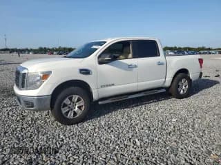 ✅ 2017 Nissan Titan SV • VIN: 1N6AA1EK1HN554161 • Lot: 67514335. Listed on Copart with 70,686 mi. Free auction sales archive from the USA and detailed vehicle history report at DreamBid. Image 1.