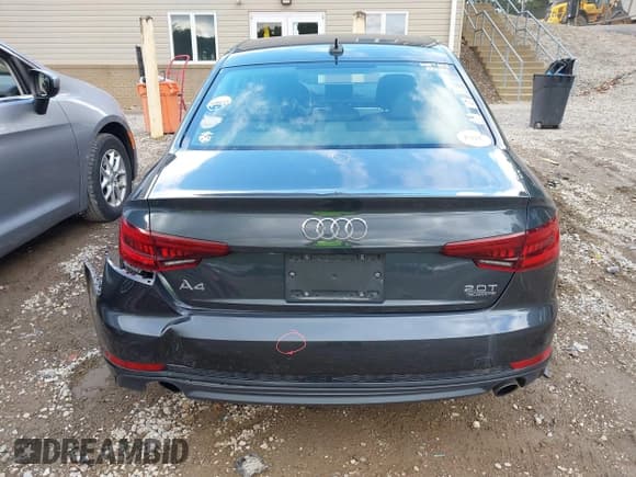 ✅ 2018 Audi A4 • VIN: WAUNNAF43JA223973 • Lot: 43212664. Listed on IAAI with 52,093 mi. Free auction sales archive from the USA and detailed vehicle history report at DreamBid. Image 16.