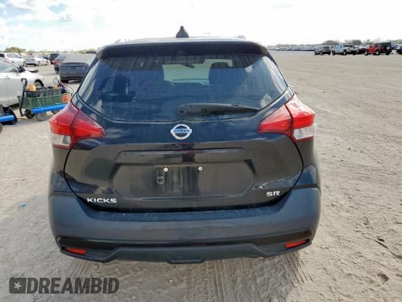 ✅ 2018 Nissan Kicks SR • VIN: 3N1CP5CU4JL513392 • Lot: 82497025. Listed on Copart with 59,154 mi. Free auction sales archive from the USA and detailed vehicle history report at DreamBid. Image 6.