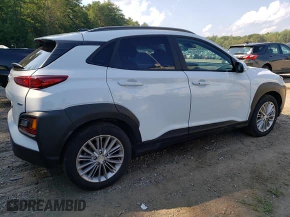 ✅ 2020 Hyundai Kona SEL • VIN: KM8K2CAA7LU498489 • Лот: 67074293. Опубликован ранее на Copart с пробегом 22 847 миль. Бесплатный доступ к архиву аукционных продаж из США и подробный отчёт об истории автомобиля на DreamBid. Изображение 3.