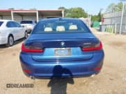 ✅ 2022 BMW 3 Series 330i • VIN: 3MW5R1J08N8C31593 • Lot: 43097927. Listed on IAAI with Not provided. Free auction sales archive from the USA and detailed vehicle history report at DreamBid. Image 16.