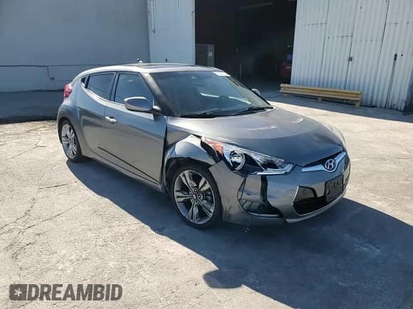 ✅ 2013 Hyundai Veloster w/Black Int • VIN: KMHTC6AD4DU093995 • Lot: 79312724. Wystawiony na Copart z przebiegiem 101 122 mil. Bezpłatny archiwum sprzedaży aukcyjnych z USA i szczegółowy raport historii pojazdu na DreamBid. Zdjęcie 11.