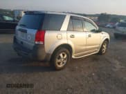 ✅ 2005 Saturn VUE • VIN: 5GZCZ33D15S844061 • Lot: 42751286. Wystawiony na IAAI z przebiegiem 53 047 mil. Bezpłatny archiwum sprzedaży aukcyjnych z USA i szczegółowy raport historii pojazdu na DreamBid. Zdjęcie 4.