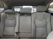 ✅ 2022 Volvo XC60 Momentum • VIN: YV4L12RK5N1065094 • Лот: 71721105. Опубликован ранее на Copart с пробегом Не указан. Бесплатный доступ к архиву аукционных продаж из США и подробный отчёт об истории автомобиля на DreamBid. Изображение 10.