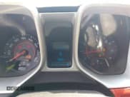 ✅ 2014 Chevrolet Camaro LT • VIN: 2G1FB3D38E9301180 • Lot: 43164264. Wystawiony na IAAI z przebiegiem 122 771 mil. Bezpłatny archiwum sprzedaży aukcyjnych z USA i szczegółowy raport historii pojazdu na DreamBid. Zdjęcie 7.