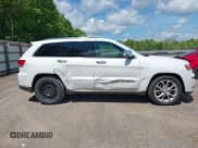 ✅ 2021 Jeep Grand Cherokee Summit • VIN: 1C4RJFJG1MC538391 • Lot: 42201074. Wystawiony na IAAI z przebiegiem 98 676 mil. Bezpłatny archiwum sprzedaży aukcyjnych z USA i szczegółowy raport historii pojazdu na DreamBid. Zdjęcie 13.