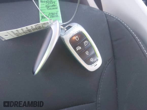 2024 Hyundai Tucson SEL with VIN 5NMJB3DE9RH340864, listed as a IAAI auction lot 43121408 with 70,340 mi miles and . Bid and sale history available at DreamBid. Image 11.