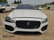 ✅ 2021 Jaguar XF R-Dynamic SE • VIN: SAJBL4GX3MCY88985 • Lot: 62696523. Wystawiony na Copart z przebiegiem 12 160 mil. Bezpłatny archiwum sprzedaży aukcyjnych z USA i szczegółowy raport historii pojazdu na DreamBid. Zdjęcie 5.