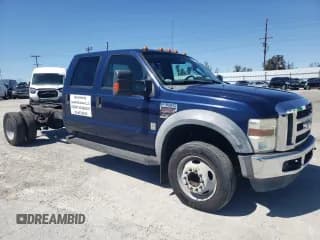 ✅ 2008 Ford F-550 XL • VIN: 1FDAW56R78ED93561 • Lot: 49654555. Wystawiony na Copart z przebiegiem 134 722 mil. Bezpłatny archiwum sprzedaży aukcyjnych z USA i szczegółowy raport historii pojazdu na DreamBid. Zdjęcie 4.