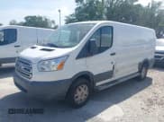 ✅ 2018 Ford Transit • VIN: 1FTYR1YM1JKA89833 • Lot: 41833114. Listed on IAAI with 201,883 mi. Free auction sales archive from the USA and detailed vehicle history report at DreamBid. Image 2.