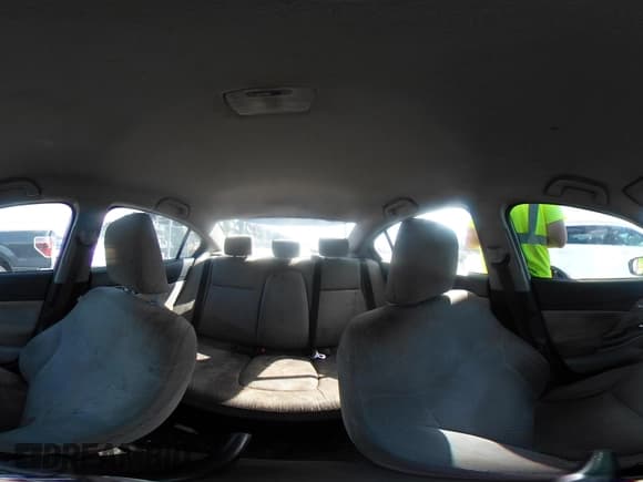 ✅ 2014 Honda Civic LX • VIN: 19XFB2F59EE214079 • Lot: 43271959. Listed on IAAI with 154,255 mi. Free auction sales archive from the USA and detailed vehicle history report at DreamBid. Image 18.