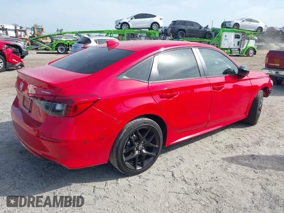 ✅ 2024 Honda Civic Sport • VIN: 2HGFE2F5XRH552612 • Lot: 42091995. Listed on IAAI with 16,282 mi. Free auction sales archive from the USA and detailed vehicle history report at DreamBid. Image 4.