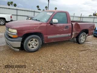 ✅ 2001 Chevrolet Silverado 1500 LS • VIN: 1GCEC14V21Z328350 • Lot: 63294945. Wystawiony na Copart z przebiegiem 442 937 mil mil. Skorzystaj z bezpłatnego archiwum sprzedaży aukcyjnych z USA i zobacz szczegółowy raport historii pojazdu na DreamBid. Zdjęcie 1.
