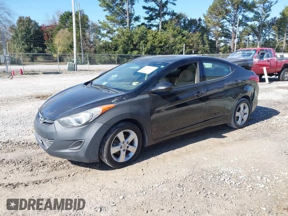 ✅ 2013 Hyundai Elantra GLS • VIN: 5NPDH4AE6DH226922 • Лот: 43653447. Опубликован ранее на IAAI с пробегом 84 696 миль. Бесплатный доступ к архиву аукционных продаж из США и подробный отчёт об истории автомобиля на DreamBid. Изображение 2.