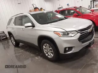 ✅ 2021 Chevrolet Traverse LT Cloth • VIN: 1GNEVGKW1MJ260464 • Lot: 42399748. Wystawiony na IAAI z przebiegiem 77 498 mil. Bezpłatny archiwum sprzedaży aukcyjnych z USA i szczegółowy raport historii pojazdu na DreamBid. Zdjęcie 1.