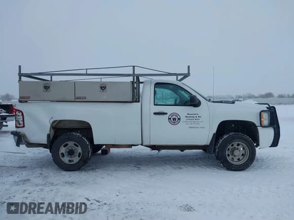 ✅ 2009 Chevrolet Silverado 2500HD LT • VIN: 1GCHK54K19E140838 • Лот: 41206662. Опубликован ранее на IAAI с пробегом 254 972 миль. Бесплатный доступ к архиву аукционных продаж из США и подробный отчёт об истории автомобиля на DreamBid. Изображение 14.