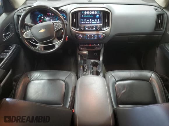 ✅ 2018 Chevrolet Colorado 4WD Z71 • VIN: 1GCGTDENXJ1270026 • Лот: 67765774. Опубликован ранее на Copart с пробегом 128 554 миль. Бесплатный доступ к архиву аукционных продаж из США и подробный отчёт об истории автомобиля на DreamBid. Изображение 8.