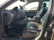 ✅ 2010 Volkswagen Touareg V6 • VIN: WVGFK7A94AD001443 • Lot: 68187825. Listed on Copart with 154,232 mi. Free auction sales archive from the USA and detailed vehicle history report at DreamBid. Image 7.