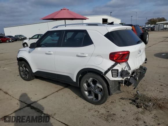 ✅ 2021 Hyundai Venue SEL • VIN: KMHRC8A35MU077222 • Lot: 85539104. Listed on Copart with 45,128 mi. Free auction sales archive from the USA and detailed vehicle history report at DreamBid. Image 2.