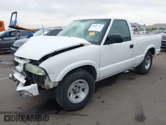 ✅ 2001 Chevrolet S-10 • VIN: 1GCCS14W318248953 • Lot: 42022688. Listed on IAAI with 263,755 mi. Free auction sales archive from the USA and detailed vehicle history report at DreamBid. Image 17.