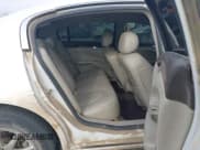 ✅ 2007 Buick Lucerne CXL • VIN: 1G4HD57267U149863 • Lot: 43609333. Listed on IAAI with 211,378 mi. Free auction sales archive from the USA and detailed vehicle history report at DreamBid. Image 8.