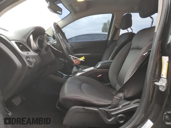 ✅ 2013 Dodge Journey Canada Value • VIN: 3C4PDCAB3DT710460 • Lot: 81484215. Listed on Copart with 166,401 mi. Free auction sales archive from the USA and detailed vehicle history report at DreamBid. Image 7.