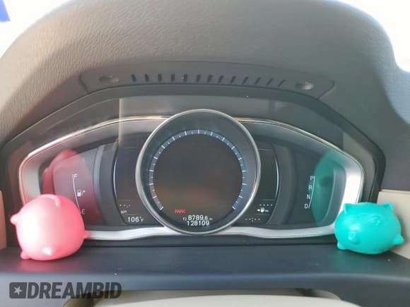 ✅ 2016 Volvo XC70 T5 Drive-E Premier • VIN: YV440MBK8G1248893 • Lot: 62000905. Wystawiony na Copart z przebiegiem 128 109 mil. Bezpłatny archiwum sprzedaży aukcyjnych z USA i szczegółowy raport historii pojazdu na DreamBid. Zdjęcie 9.