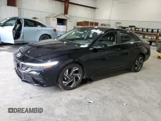 ✅ 2024 Hyundai Elantra SEL • VIN: KMHLS4DG5RU782318 • Lot: 92052045. Listed on Copart with 13,111 mi. Free auction sales archive from the USA and detailed vehicle history report at DreamBid. Image 1.