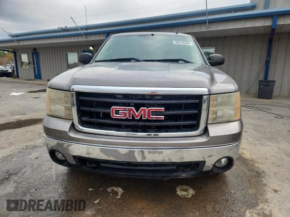 ✅ 2007 GMC Sierra 1500 SLE1 • VIN: 3GTEC13057G524264 • Lot: 93216205. Listed on Copart with 220,251 mi. Free auction sales archive from the USA and detailed vehicle history report at DreamBid. Image 5.