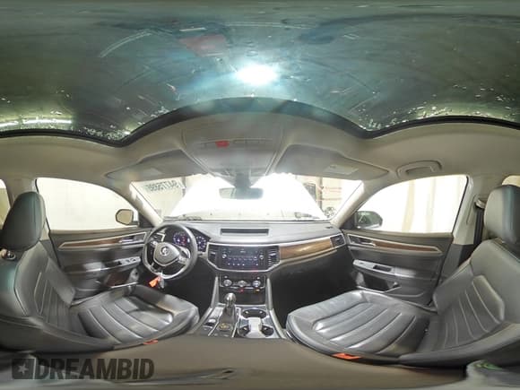 ✅ 2018 Volkswagen Atlas SEL Premium • VIN: 1V2NR2CA7JC551116 • Lot: 94775895. Listed on Copart with 130,519 mi. Free auction sales archive from the USA and detailed vehicle history report at DreamBid. Image 14.