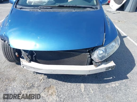 ✅ 2010 Honda Civic LX • VIN: 2HGFG1B69AH532374 • Lot: 41992887. Listed on IAAI with 125,962 mi. Free auction sales archive from the USA and detailed vehicle history report at DreamBid. Image 6.