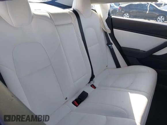 ✅ 2020 Tesla Model 3 Standard Range Plus • VIN: 5YJ3E1EA9LF662591 • Lot: 43642335. Listed on IAAI with 25,888 mi. Free auction sales archive from the USA and detailed vehicle history report at DreamBid. Image 8.