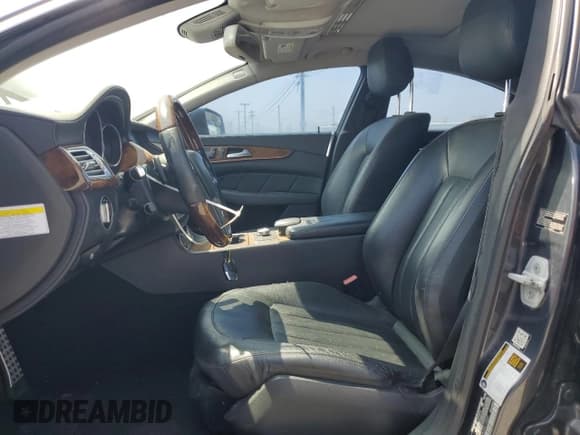 ✅ 2014 Mercedes-Benz CLS 550 • VIN: WDDLJ7DB1EA112537 • Lot: 60603235. Listed on Copart with 133,070 mi. Free auction sales archive from the USA and detailed vehicle history report at DreamBid. Image 7.