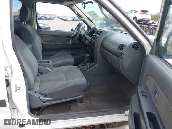 ✅ 2002 Nissan Xterra SE • VIN: 5N1ED28T92C587610 • Lot: 41867725. Listed on IAAI with 234,652 mi. Free auction sales archive from the USA and detailed vehicle history report at DreamBid. Image 5.