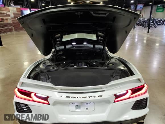 2020 Chevrolet Corvette 3LT с VIN 1G1Y82D49L5000003, выставлен на аукционе Copart как лот 69414454 с пробегом 44 042 миль миль и Чистый • Clean title. История ставок и продаж доступна на DreamBid. Изображение 5.