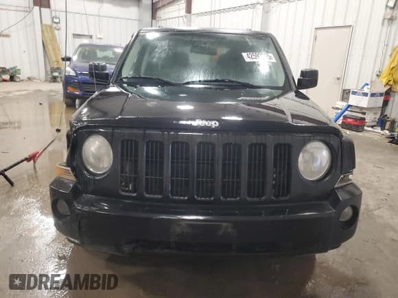 ✅ 2007 Jeep Patriot Sport • VIN: 1J8FF28W67D345719 • Lot: 42592055. Listed on Copart with 118,277 mi. Free auction sales archive from the USA and detailed vehicle history report at DreamBid. Image 5.