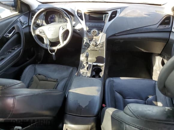 ✅ 2014 Hyundai Azera • VIN: KMHFG4JG1EA376731 • Lot: 82719105. Listed on Copart with 224,572 mi. Free auction sales archive from the USA and detailed vehicle history report at DreamBid. Image 8.