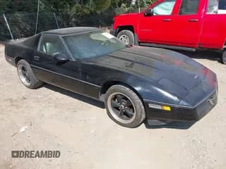 ✅ 1985 Chevrolet Corvette • VIN: 1G1YY078XF5130587 • Lot: 43196691. Wystawiony na IAAI z przebiegiem 58 995 mil. Bezpłatny archiwum sprzedaży aukcyjnych z USA i szczegółowy raport historii pojazdu na DreamBid. Zdjęcie 1.
